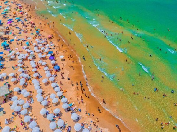 20 BEACHES