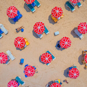 27 BEACHES