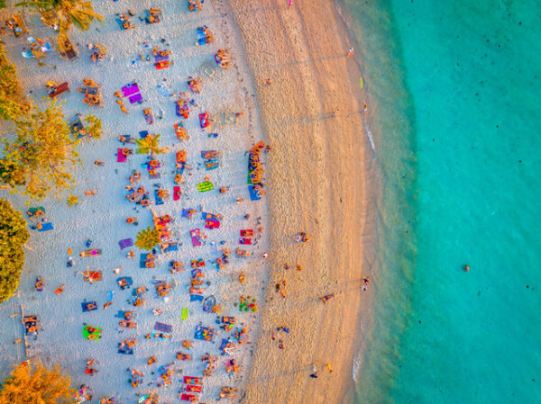 32 BEACHES
